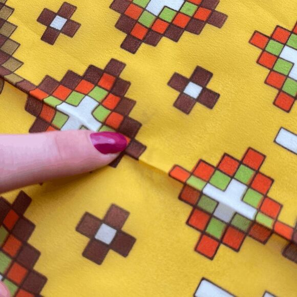 Vintage 70s Nasharr Freres Sheer Geometric Print Scarf, Rolled Edge, 21" - Picture 6 of 8